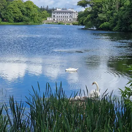 Greenside לינה וארוחת בוקר 4*